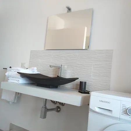 Kibilu - Viale Misurata Apartament